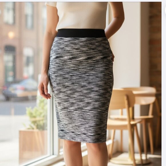 Bailey 44 Dresses & Skirts - Bailey 44 Skirt Pull On Elastic Waist Stretch Marble Women's Size Small S